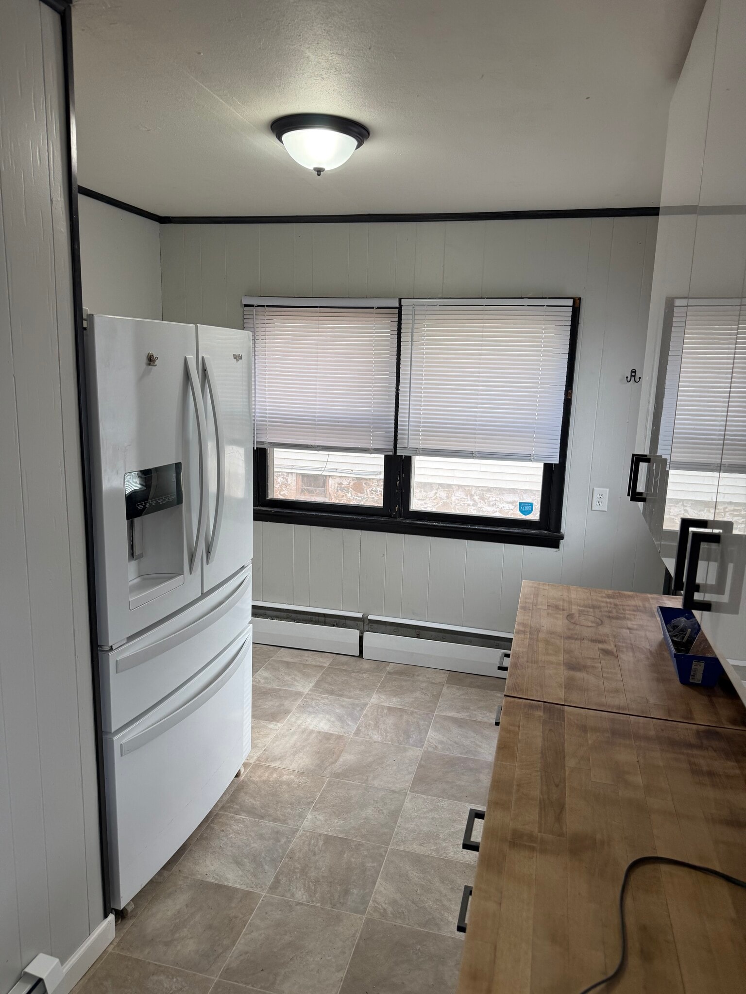 Building Photo - 46-101 E Hummelstown St