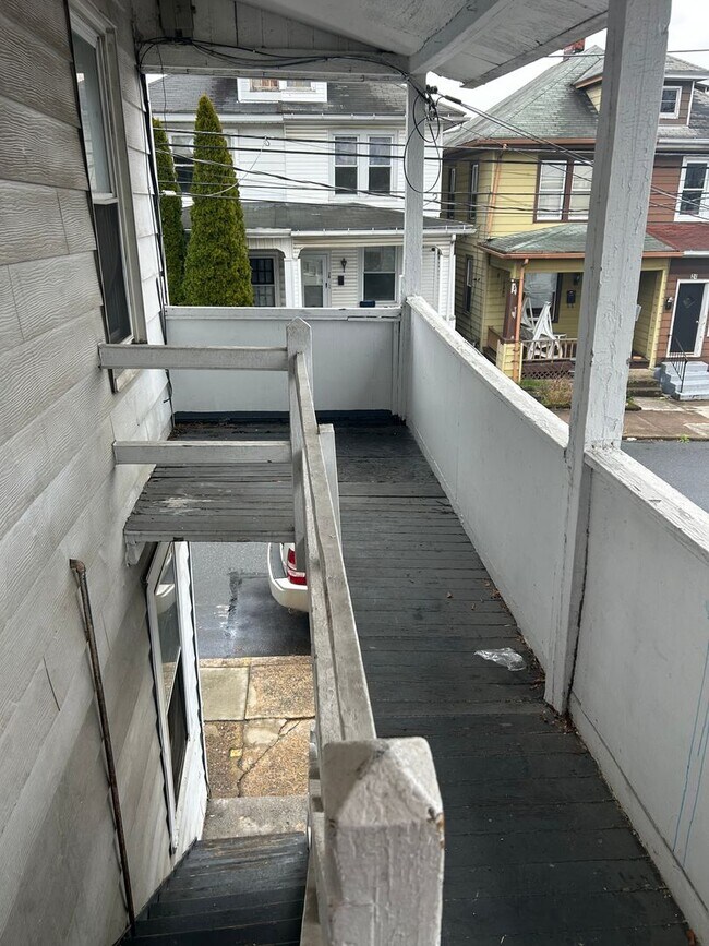 Building Photo - 25 N 28th St