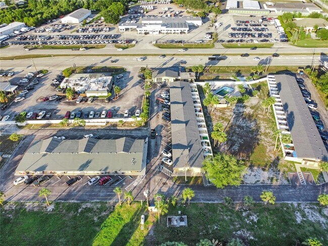 Building Photo - 21380 US-27