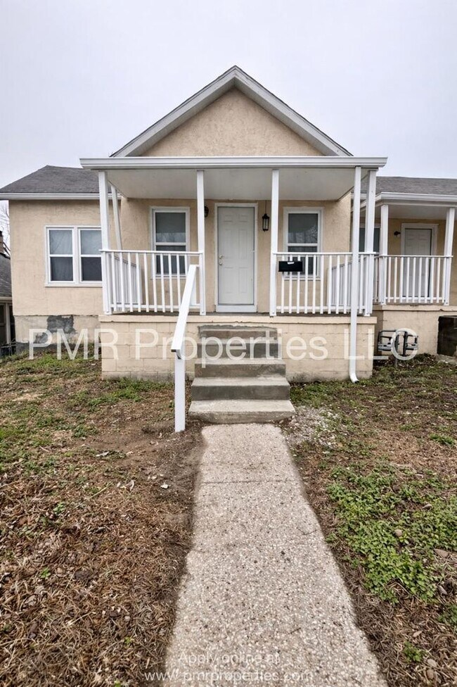 Building Photo - 516 S 16th St