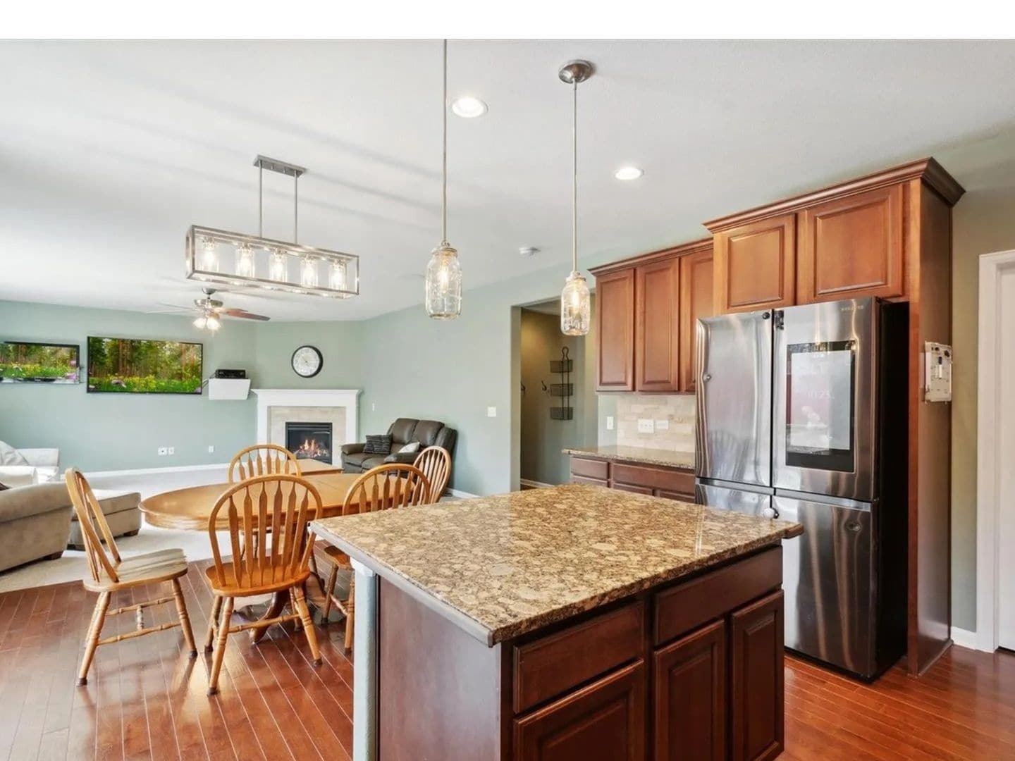 Building Photo - 6182 S Jackson Gap Ct