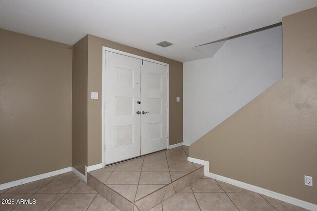 Building Photo - 5114 N Granite Reef Rd