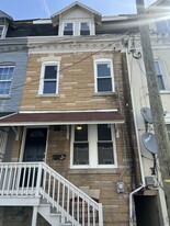 Building Photo - 447 Gordon St
