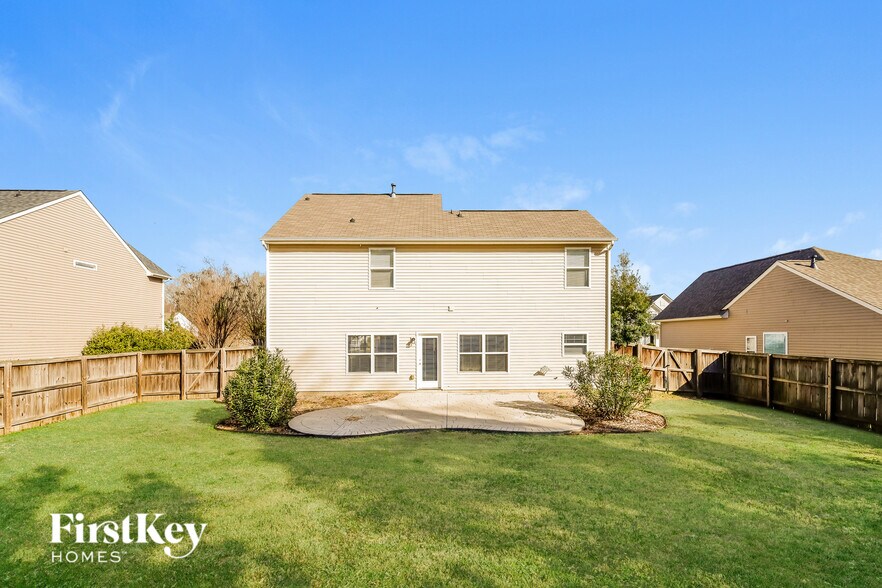 Building Photo - 16034 Stuarts Draft Ct