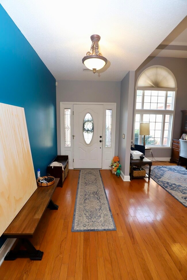 Building Photo - 1855 Beachforest Way