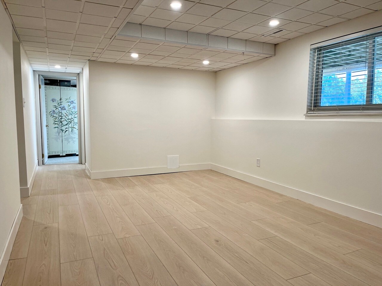 Building Photo - 919 Yeager Pl