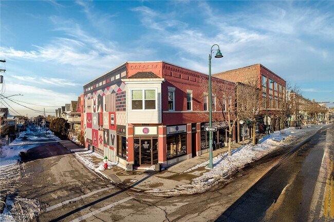 Building Photo - 1387 W 69th St