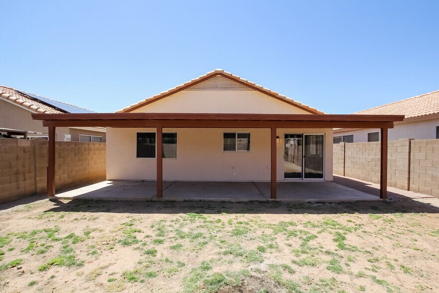 Building Photo - 21635 N 29th Dr