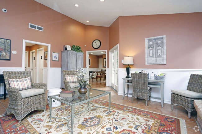 Interior Photo - Winding Creek