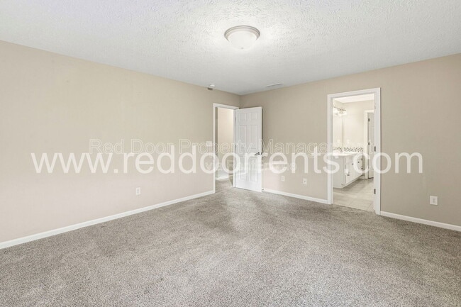 Building Photo - 8276 Sonata Pl