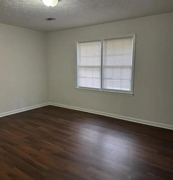 Building Photo - 1443 Forest Villa Dr NW