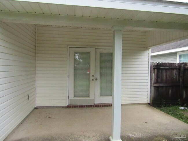 Building Photo - 1531 Newcastle Way