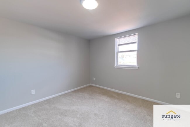 Building Photo - 2314 Jefferson St