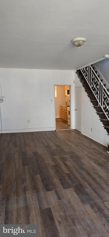 Building Photo - 1609 S LeCount St