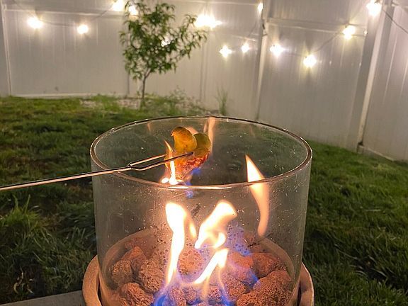 Building Photo - 6849 Village Green Dr