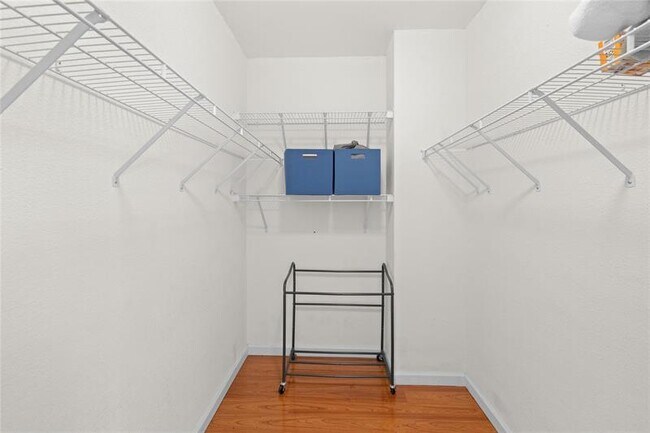 Building Photo - 2501 S Ocean Dr