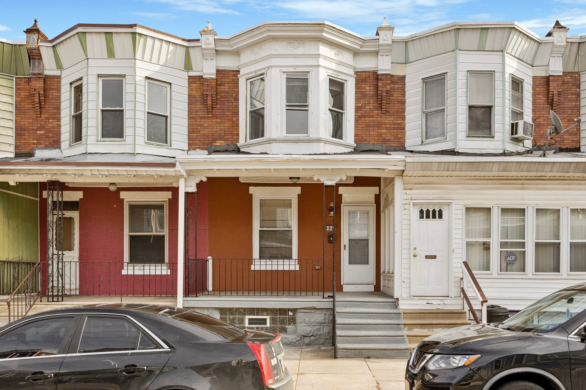 Building Photo - 831 S Allison St