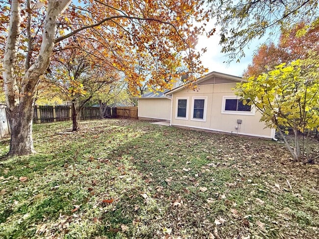 Building Photo - Home For Lease in Cedar Park!