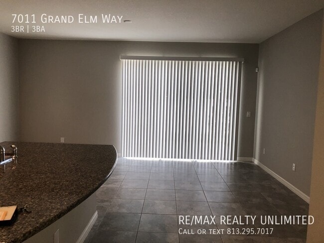 Building Photo - 7011 Grand Elm Dr