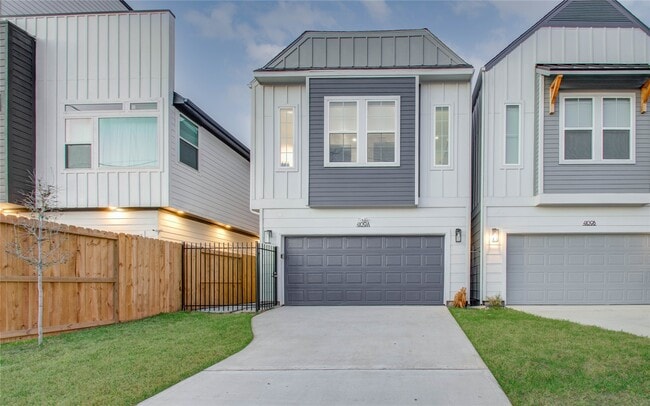 Building Photo - 4109 Hare St