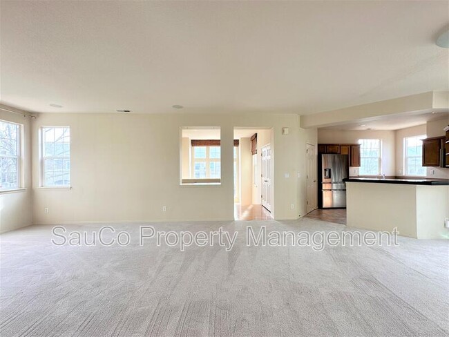 Building Photo - 1867 NE Ashberry Dr