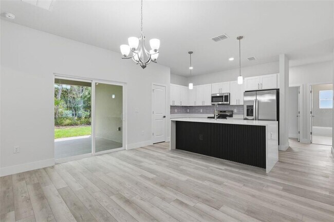 Building Photo - 16475 SE 89th Terrace
