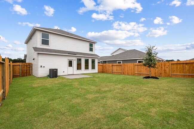 Building Photo - 5750 Wild Iris Dr