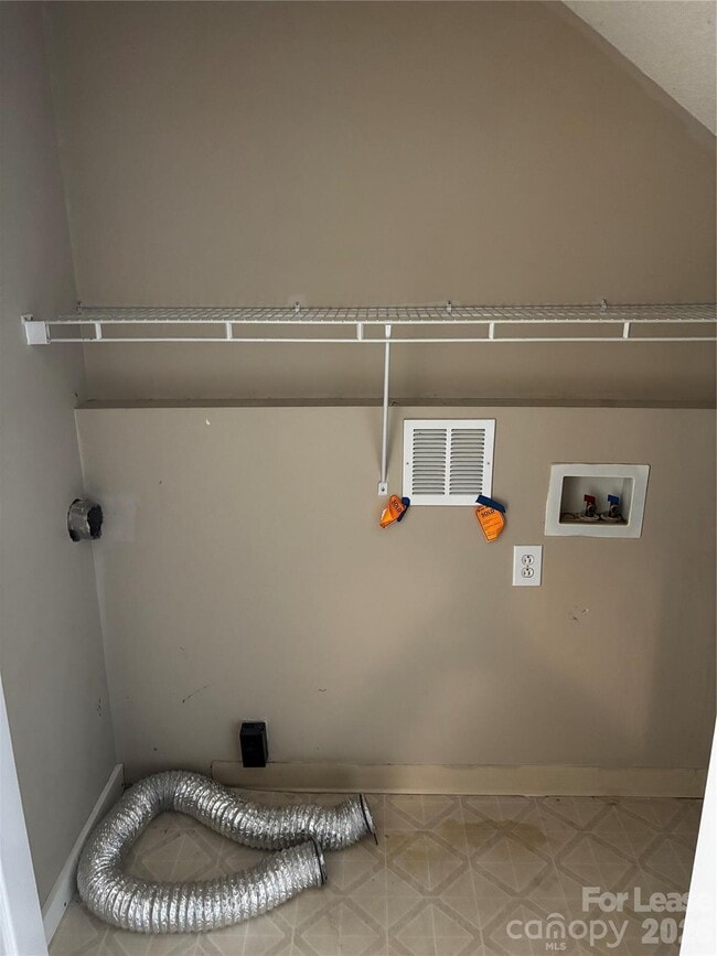 Building Photo - 5906 E North Carolina 150 Hwy