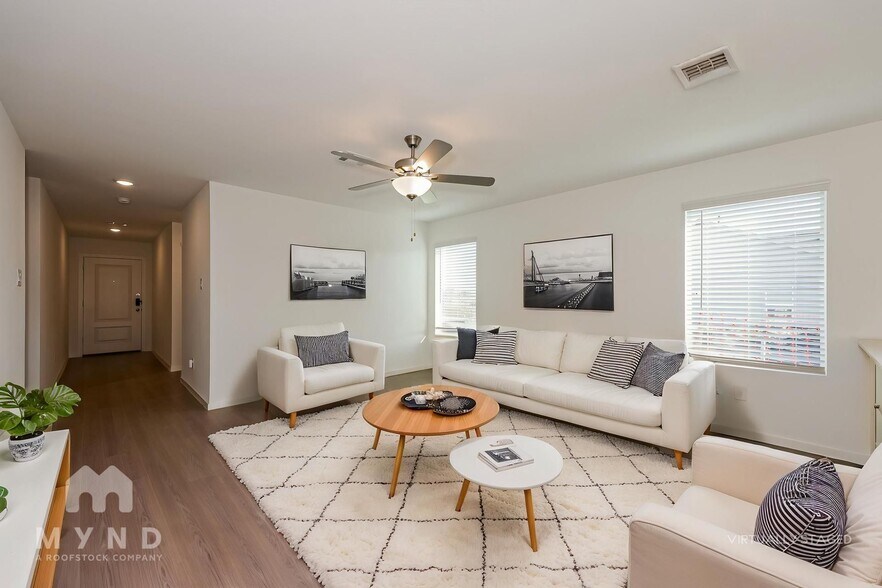 Building Photo - 2700 River Knl Ln