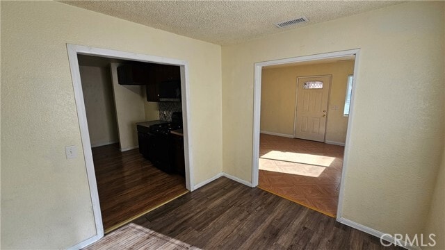 Building Photo - 6851 Marguerita Ave