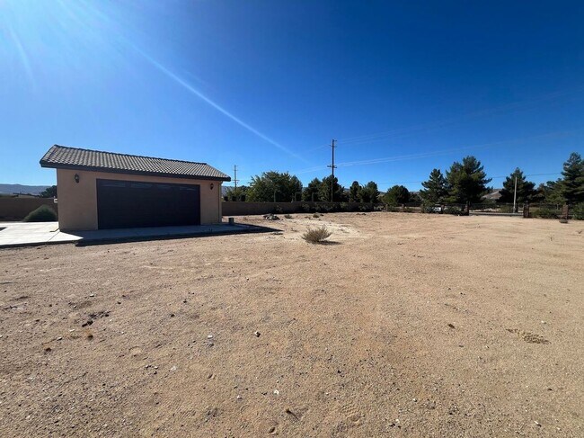 Building Photo - 40716 30th St W