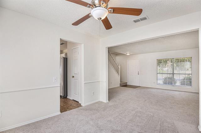 Building Photo - 8201 Cloverglen Ln