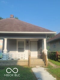 Building Photo - 521 N Gladstone Ave