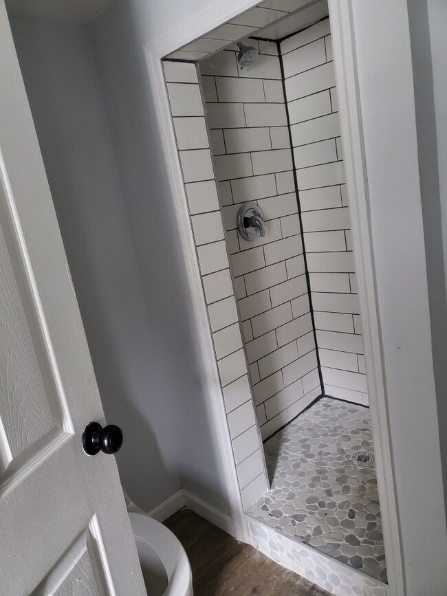 Building Photo - 218 Sinnickson St