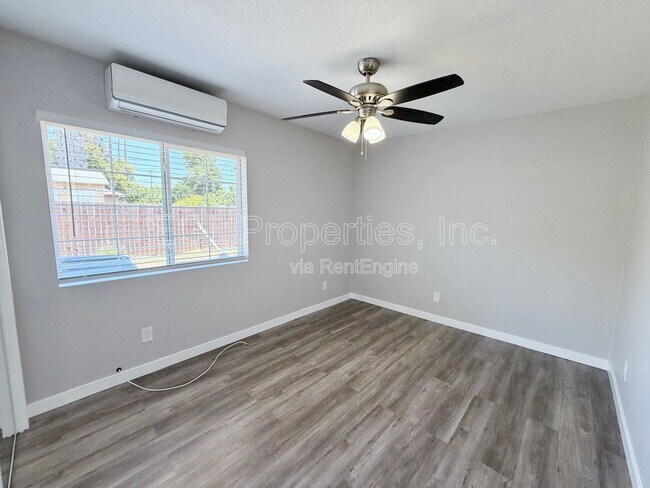 Building Photo - 13226 Stanford Ave