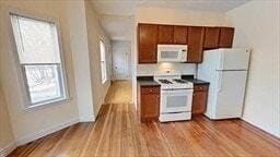 Building Photo - 72 Grampian Way
