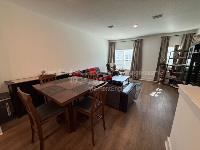 Building Photo - 11114 Quasar Ct