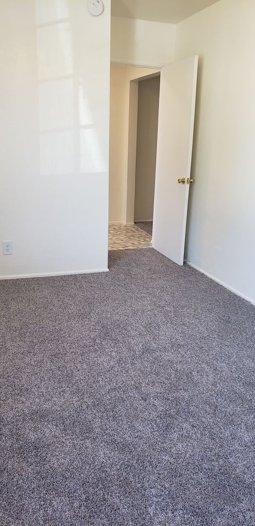 Building Photo - Cul de Sac living on large lot in El Cerrito Heights