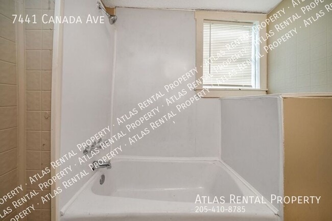 Building Photo - 7441 Canada Ave