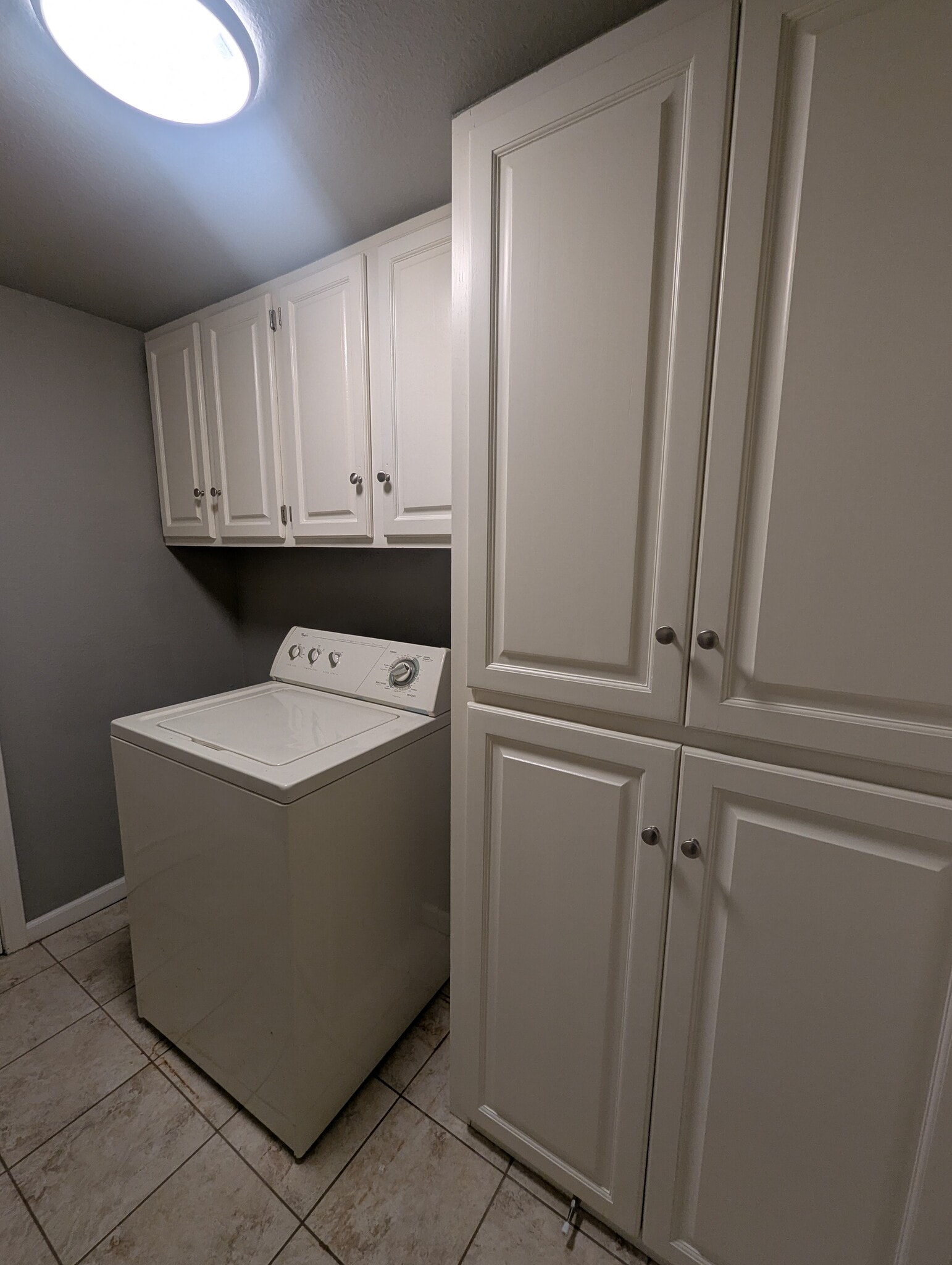Laundry room - 14429 N Pennsylvania Ave