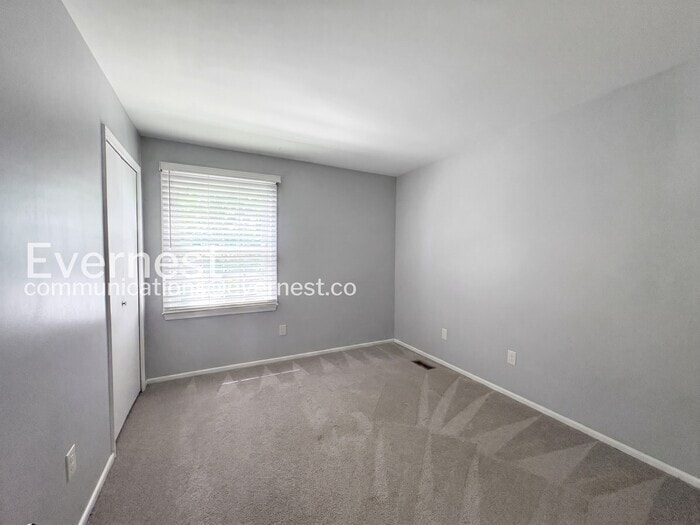 Building Photo - 5302 Greenough Pl