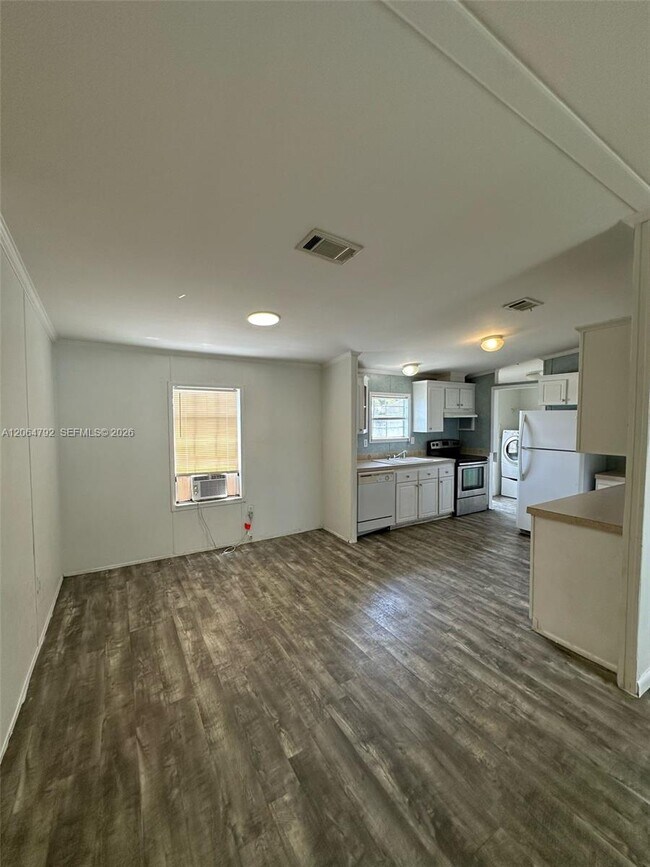 Building Photo - 11832 Leeward Pl