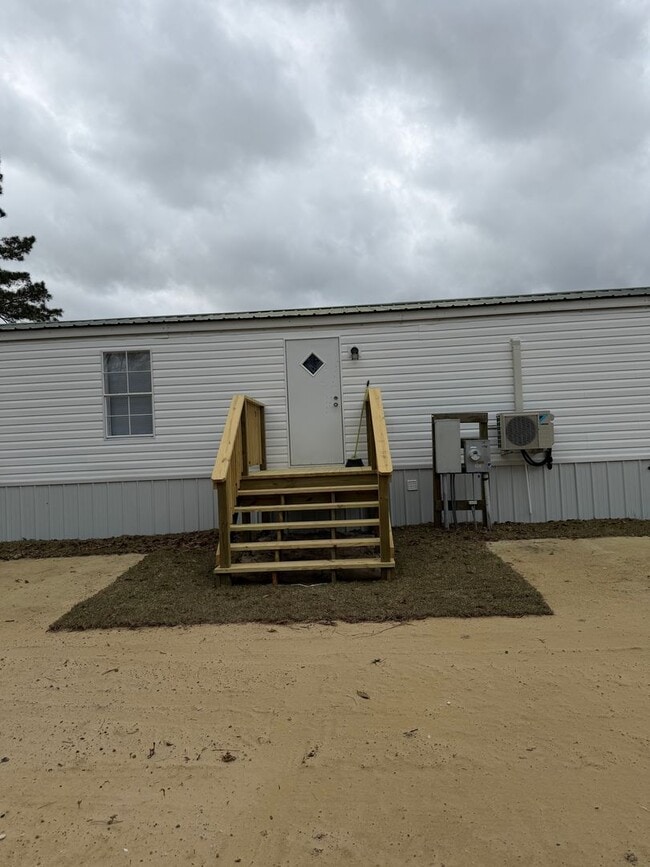 Building Photo - 3BR/2BA Fully Remodeled Home – Galivants Ferry