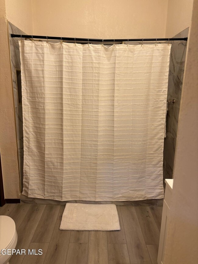 Building Photo - 3418 Pershing Dr