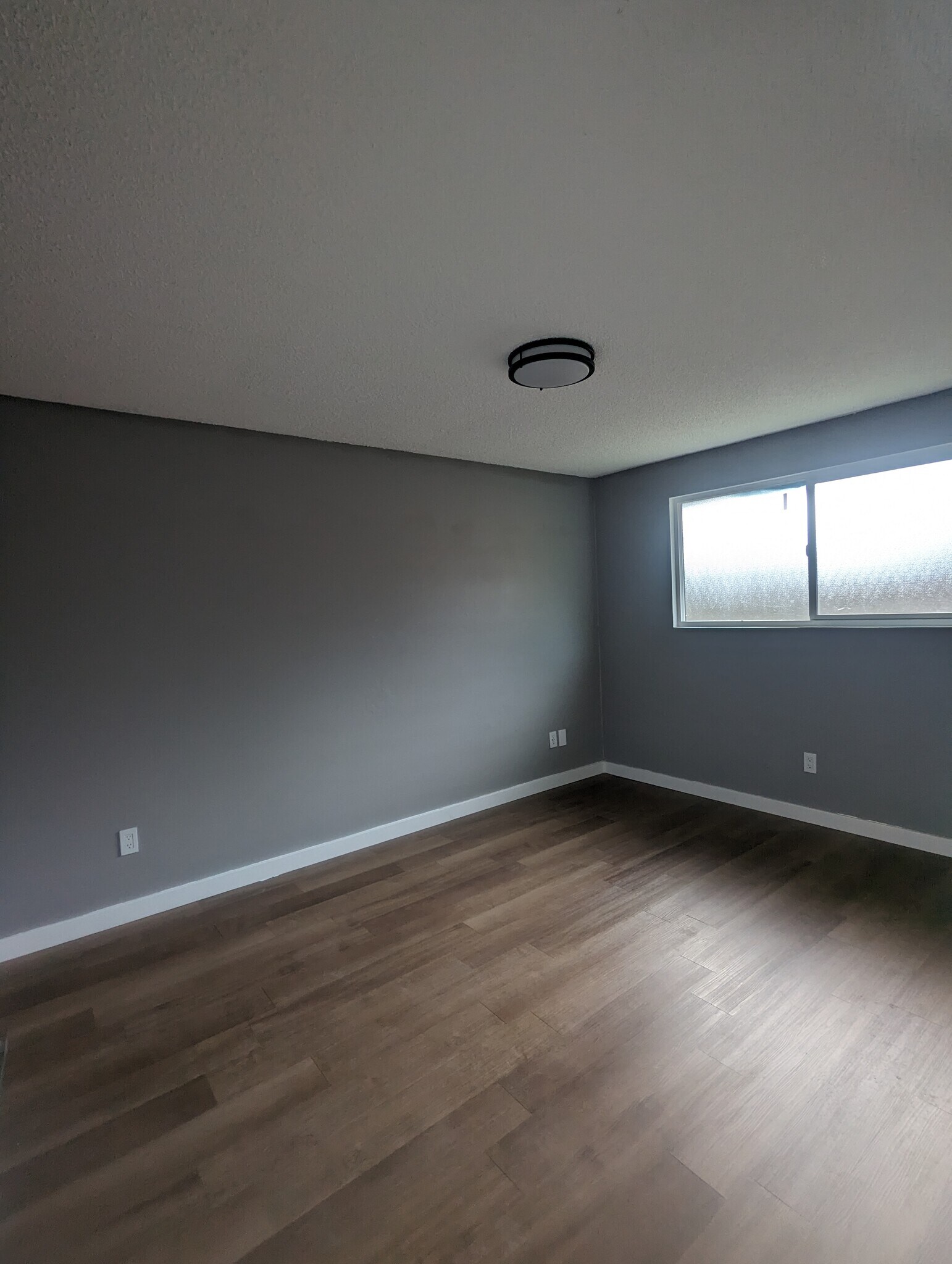Building Photo - 1614 Cellars Ave