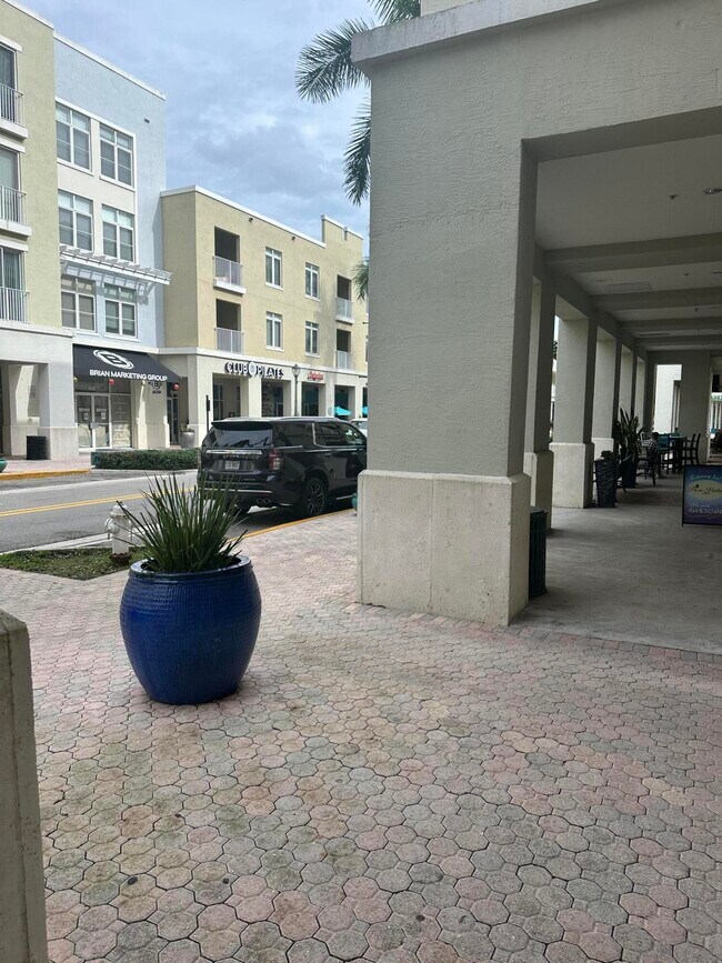 Building Photo - 1200 Town Center Dr