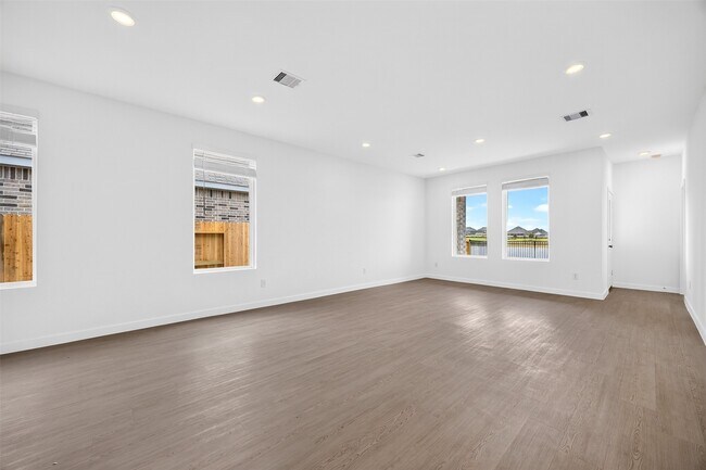 Building Photo - 26123 Sea Rosemary Ln