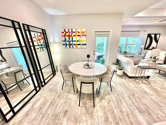 Building Photo - 191 Southern Pnes Rd