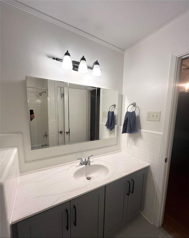 Building Photo - 2301 Echo Hills Cir NE