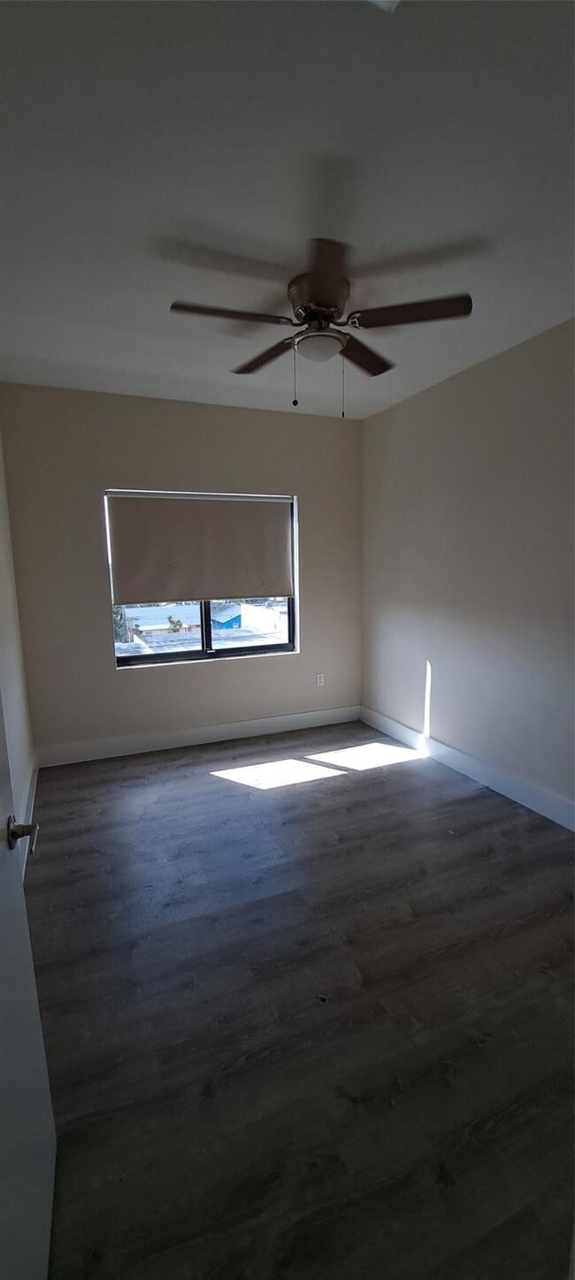 Building Photo - 3801 Davie Blvd